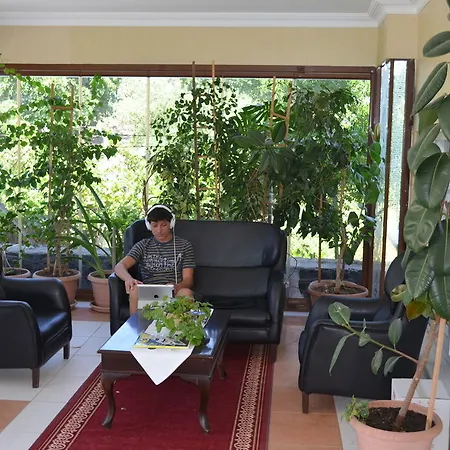 Hotel Ezer