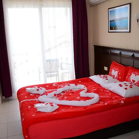 Ezer Ayvalı