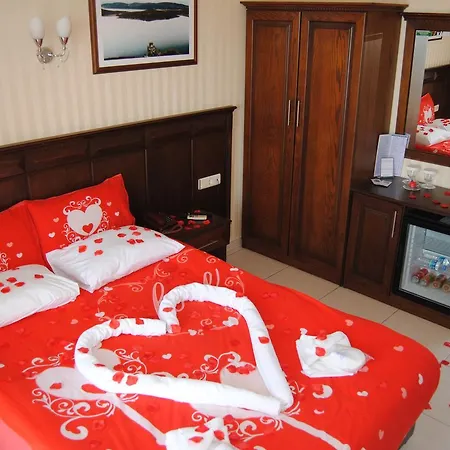 Ezer Hotel Ayvalı